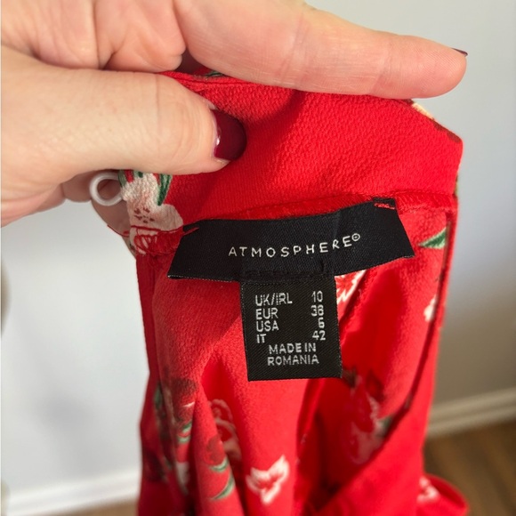 Atmosphere Blouse Red Floral Flare Sleeve Cut Out 6 - Picture 9 of 9